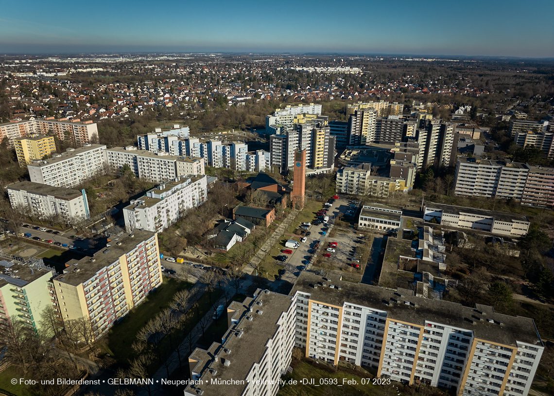 07.02.2023 - Luftbilder vom Marx-Zenrtum und Umgebung in Neuperlach